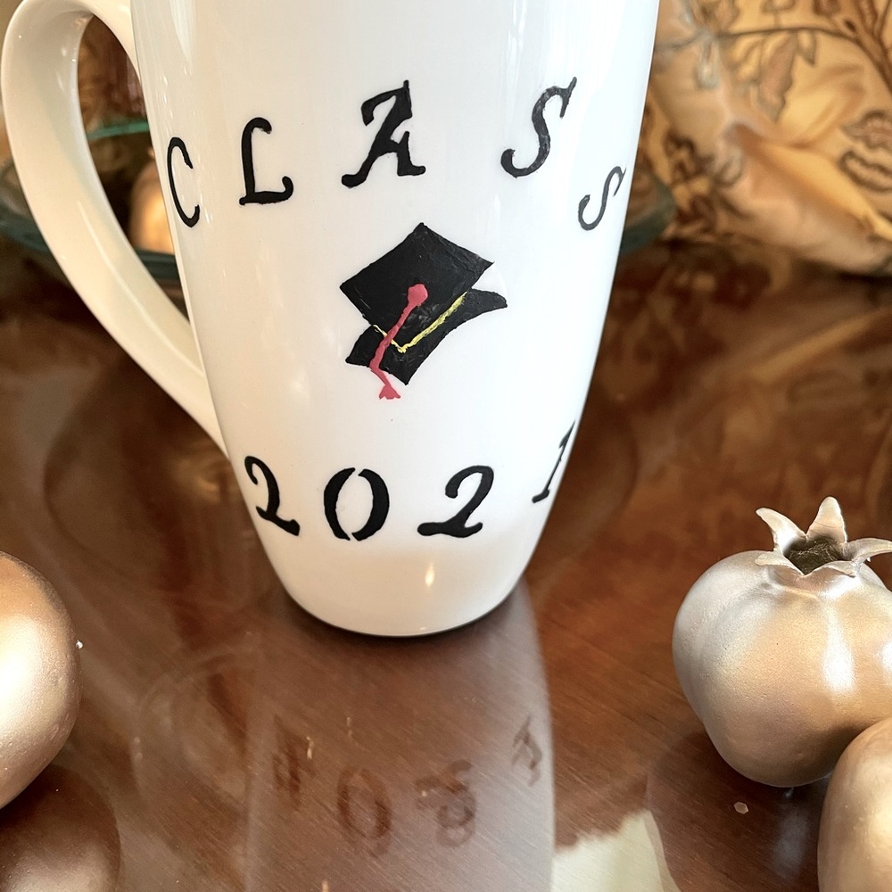 Personalized coffee mug for 👩‍🎓 🧑‍🎓